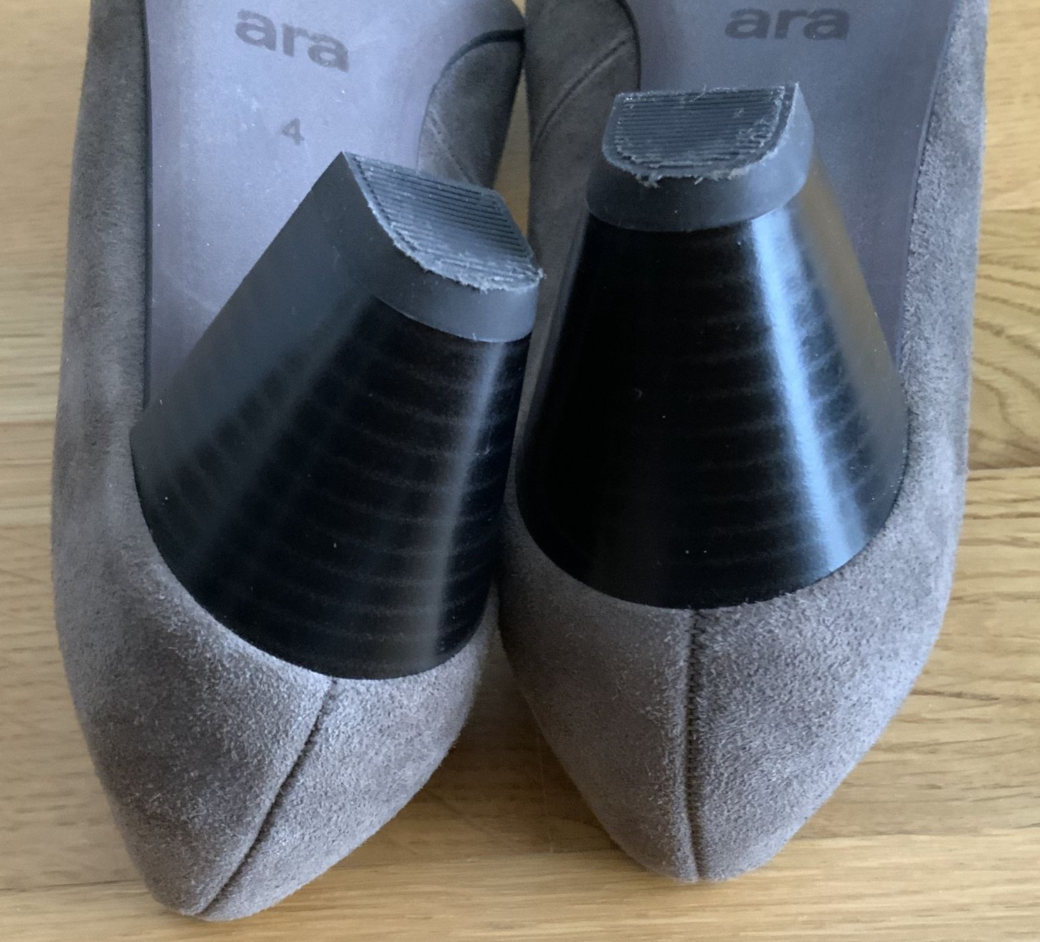 Ara Scarpe da donna: Ara Damenschuhe Wildleder Grösse 4 – Nuovo (secondo la descrizione) da Berneck venduto da Ordnung2021 4