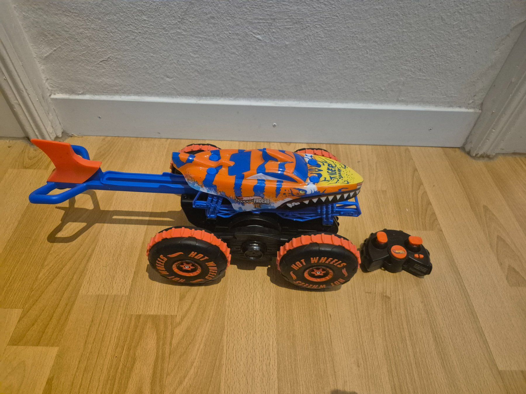 Hot Wheels Giocattoli: Monster truck Hot wheels Neu!! – Nuovo e nell'imballaggio originale da Zürich venduto da yam_5dw6 2