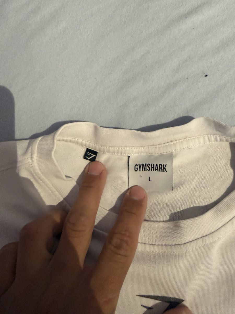 Gymshark T-shirt: Gymshark T Shirt – Nuovo (secondo la descrizione) da Däniken SO venduto da jschenker27 3