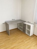 Schreibtisch 