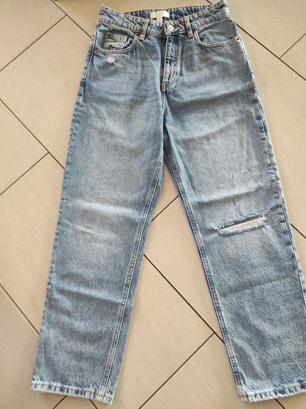 H&M Hosen: Hellblauer Jeans, gr 36 – Gebraucht aus Rupperswil von Tynna