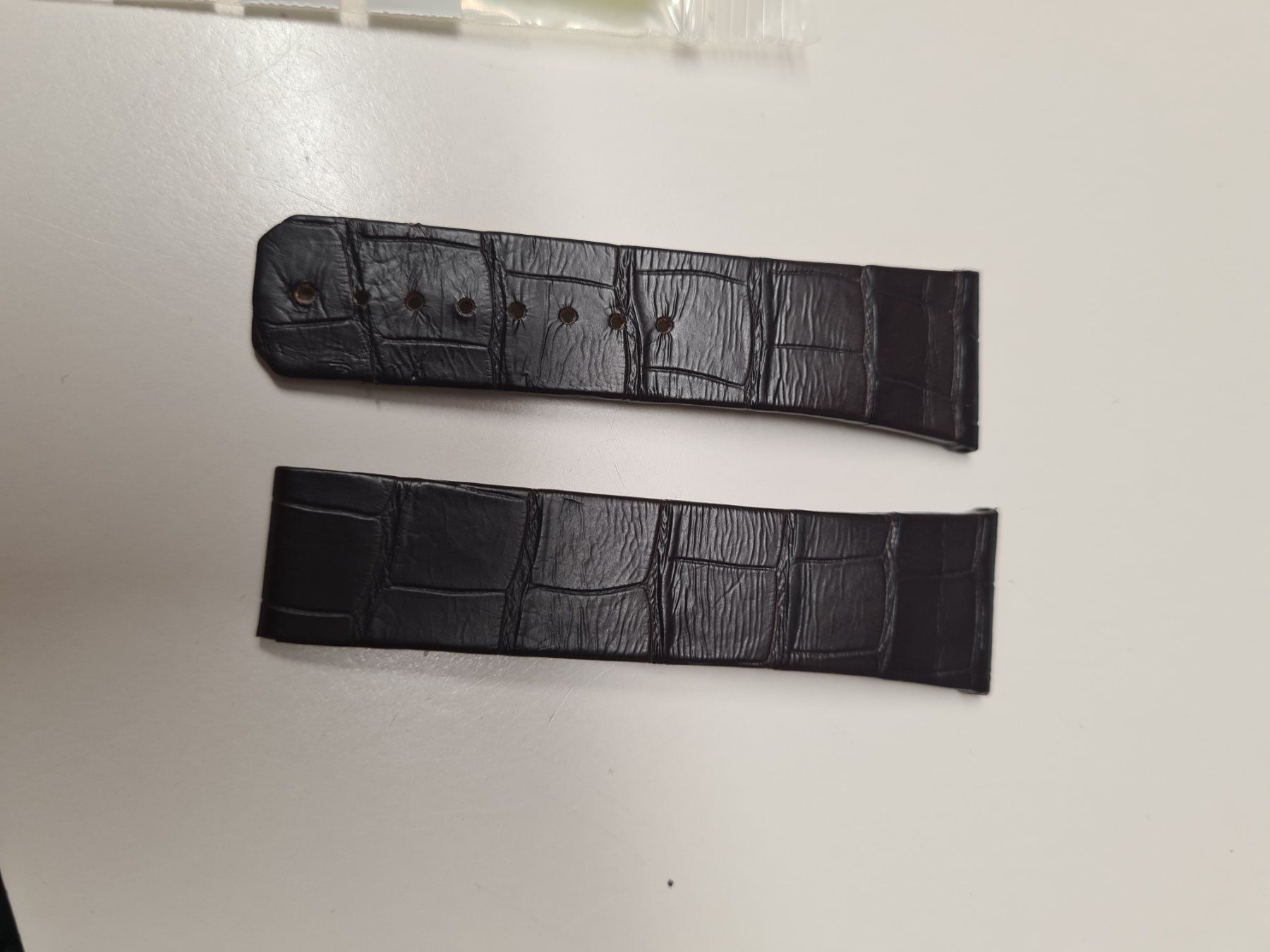 Omega Bracelets: Omega Lederbänder Gesamtpaket – Neuf avec emballage d'origine à Zug par L.A.Zug 4