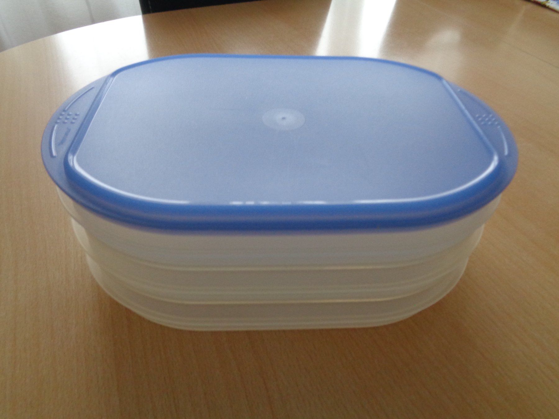 Tupperware Behälter & Ähnliches: Tupperware Behälter für Aufschnitt – Gebraucht aus Dietikon von chroetli77