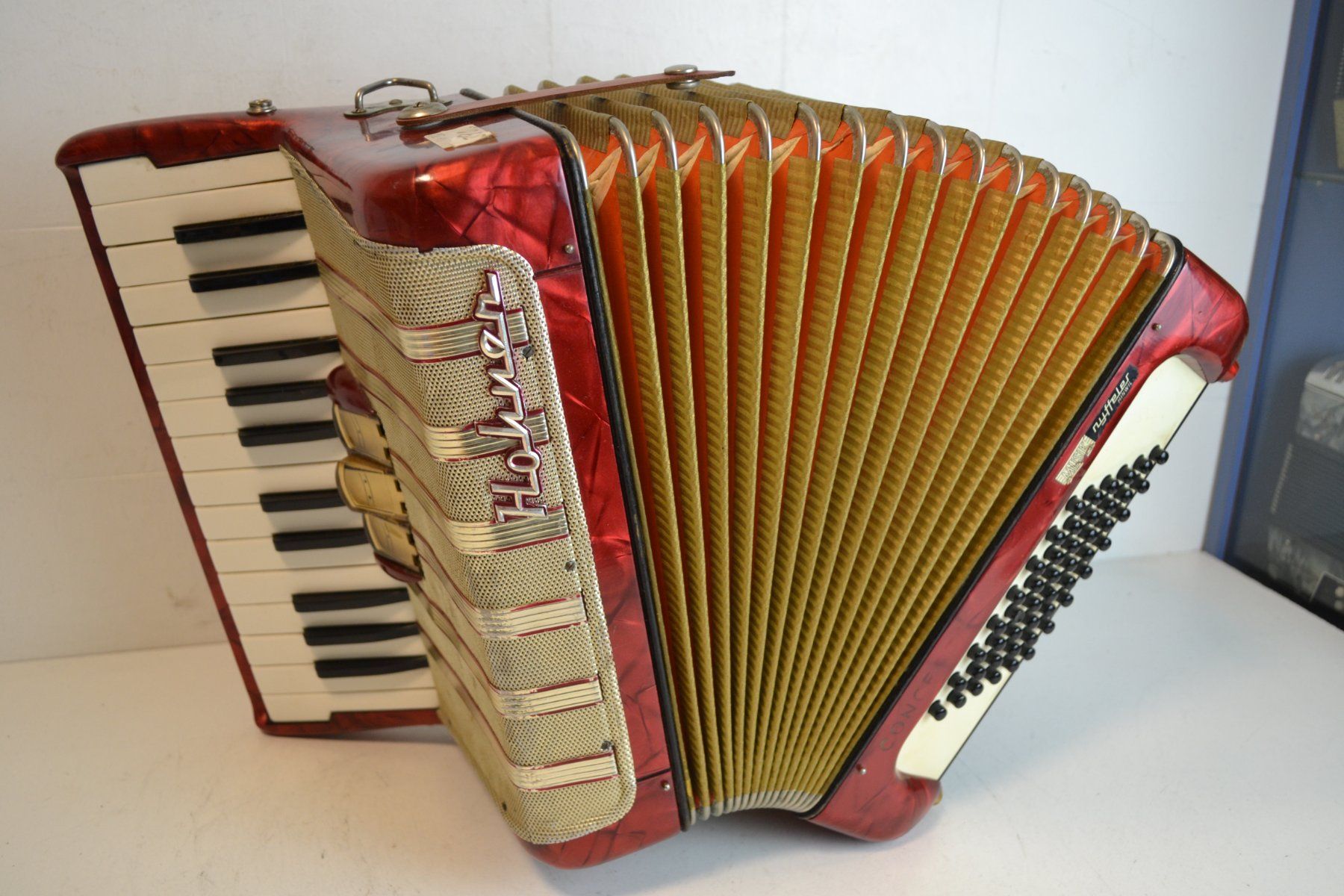 Hohner Strumenti musicali: Akkordeon chromatisch Hohner Concerto I – Usato da Zürich venduto da Brockito 4