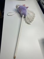 Steckenpferd Einhorn (mit Wiehern)