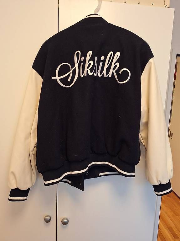 Giacche: SIKSILK VARSITY - Bomberjacke - navy Gr. 40 – Usato da Dietikon venduto da Mari-8953 1