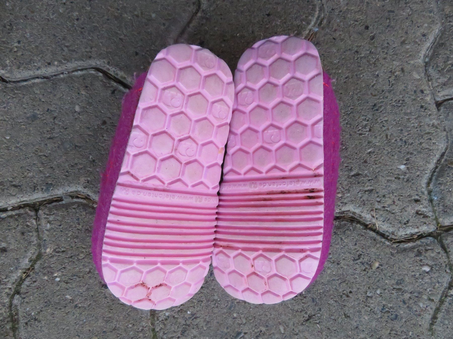 Elefanten Scarpe per ragazze: Hausschuhe Elefanten Grösse 27 – Usato da Fontaines NE venduto da neuch123 2