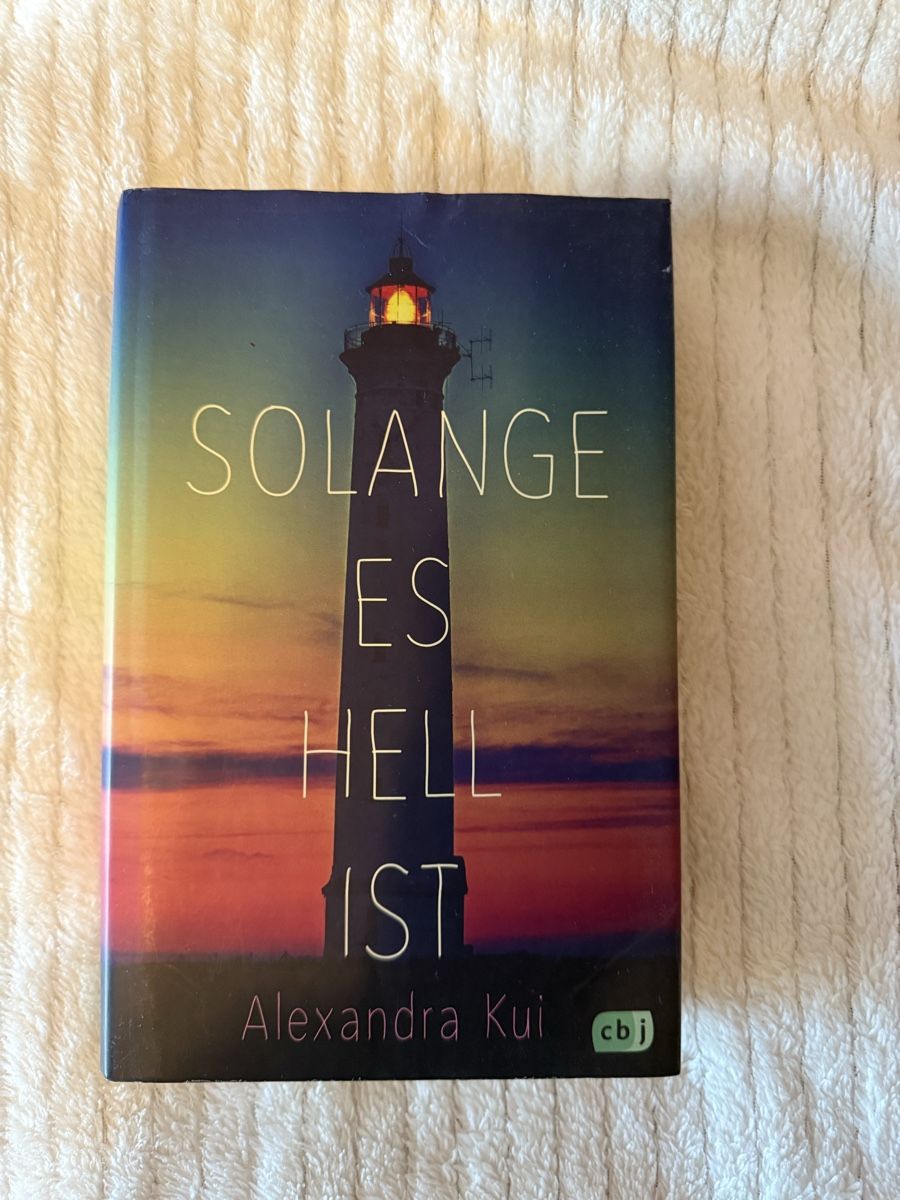 Libri: Buch "Solange es hell ist" von Alexandra Kui, Top! – Nuovo (secondo la descrizione) da Kreuzlingen venduto da sop_kxw5