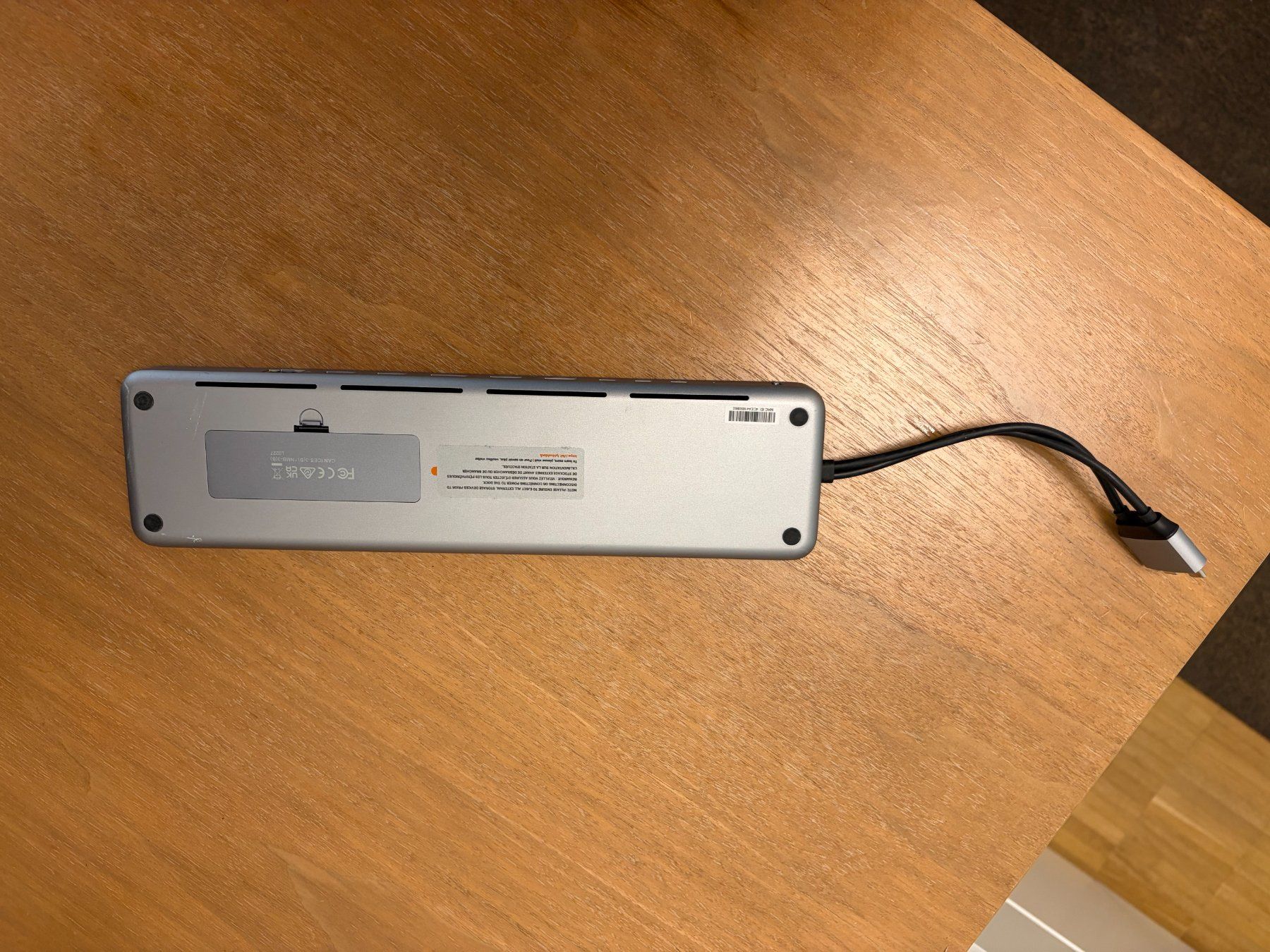 Satechi Dockingstation: Satechi Dual Dock Stand – Gebraucht aus Zürich von zamiduri 2
