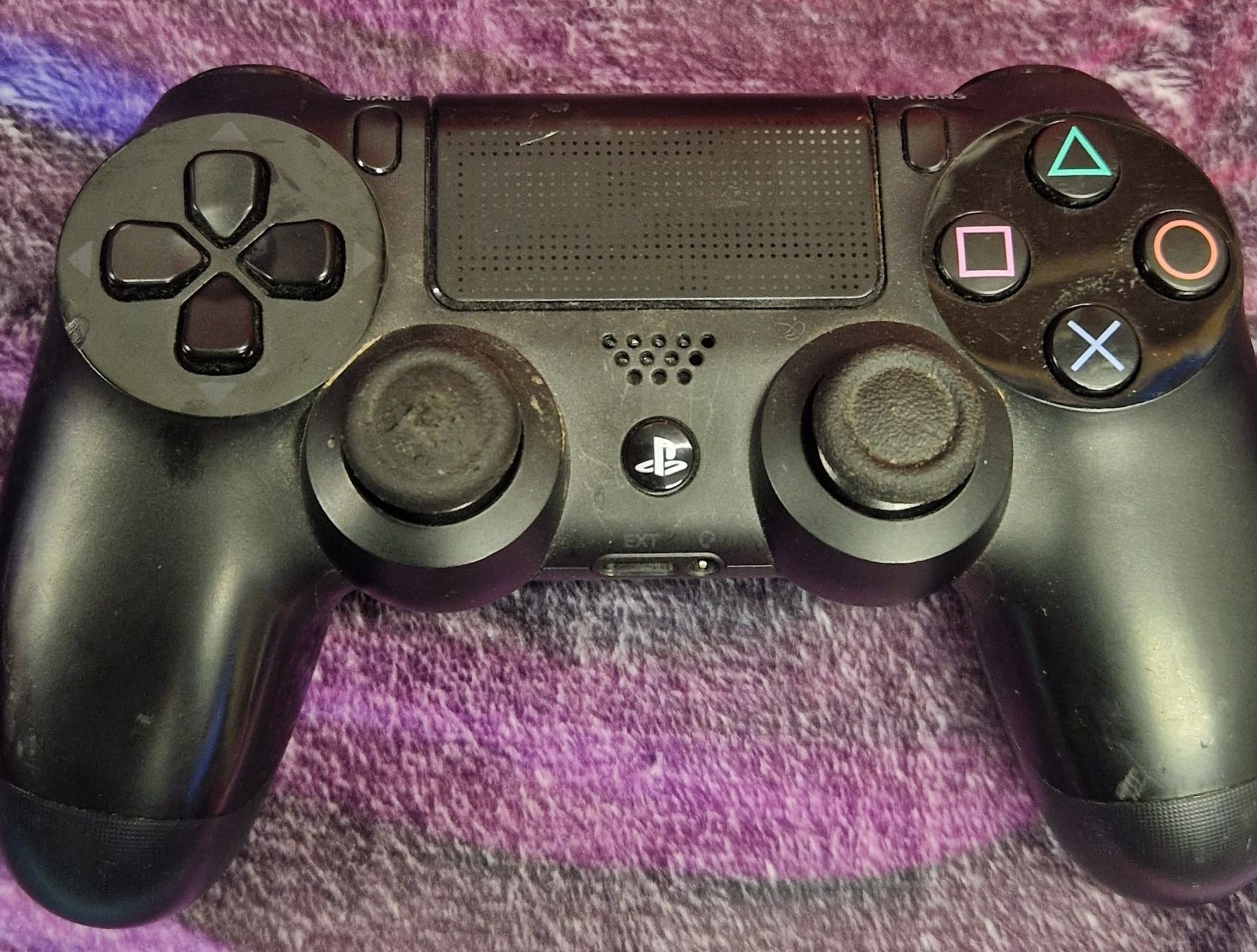Sony Manettes: Manette PS4 Sony – D'occasion à Villars-sur-Glâne par MrLobTec 2