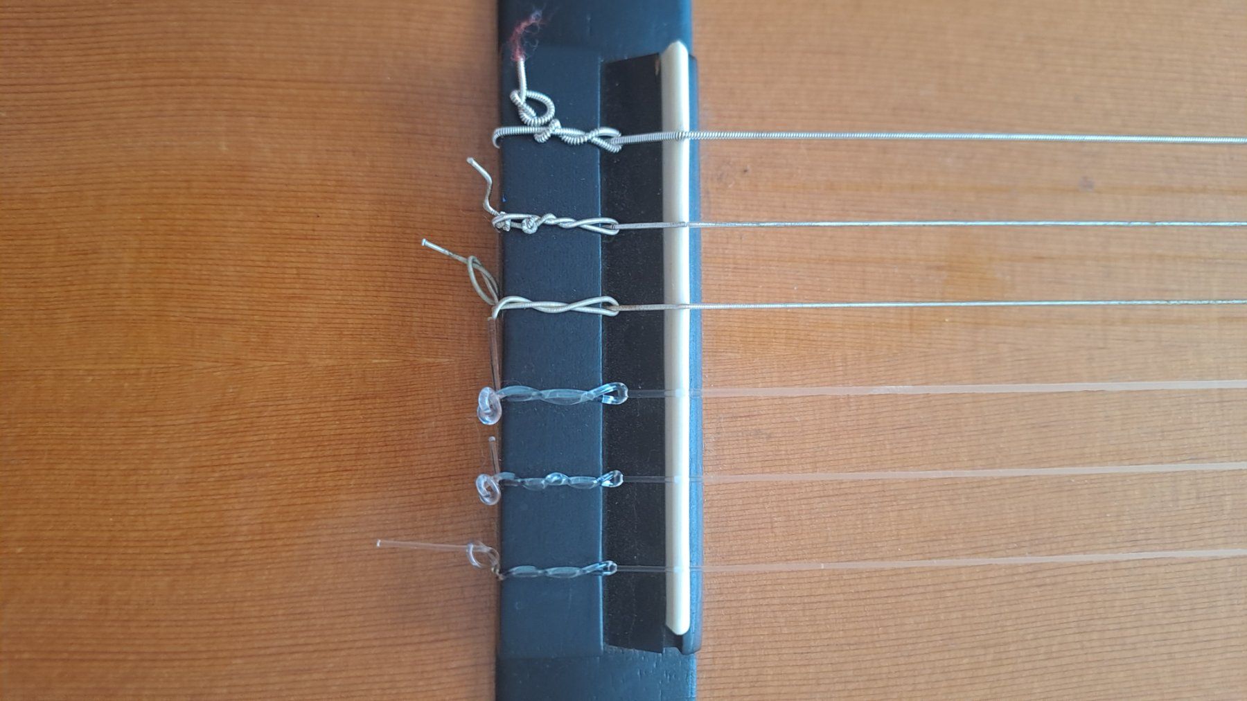 Instruments de musique: Klassische Gitarre – D'occasion à Zürich par Naira03 2