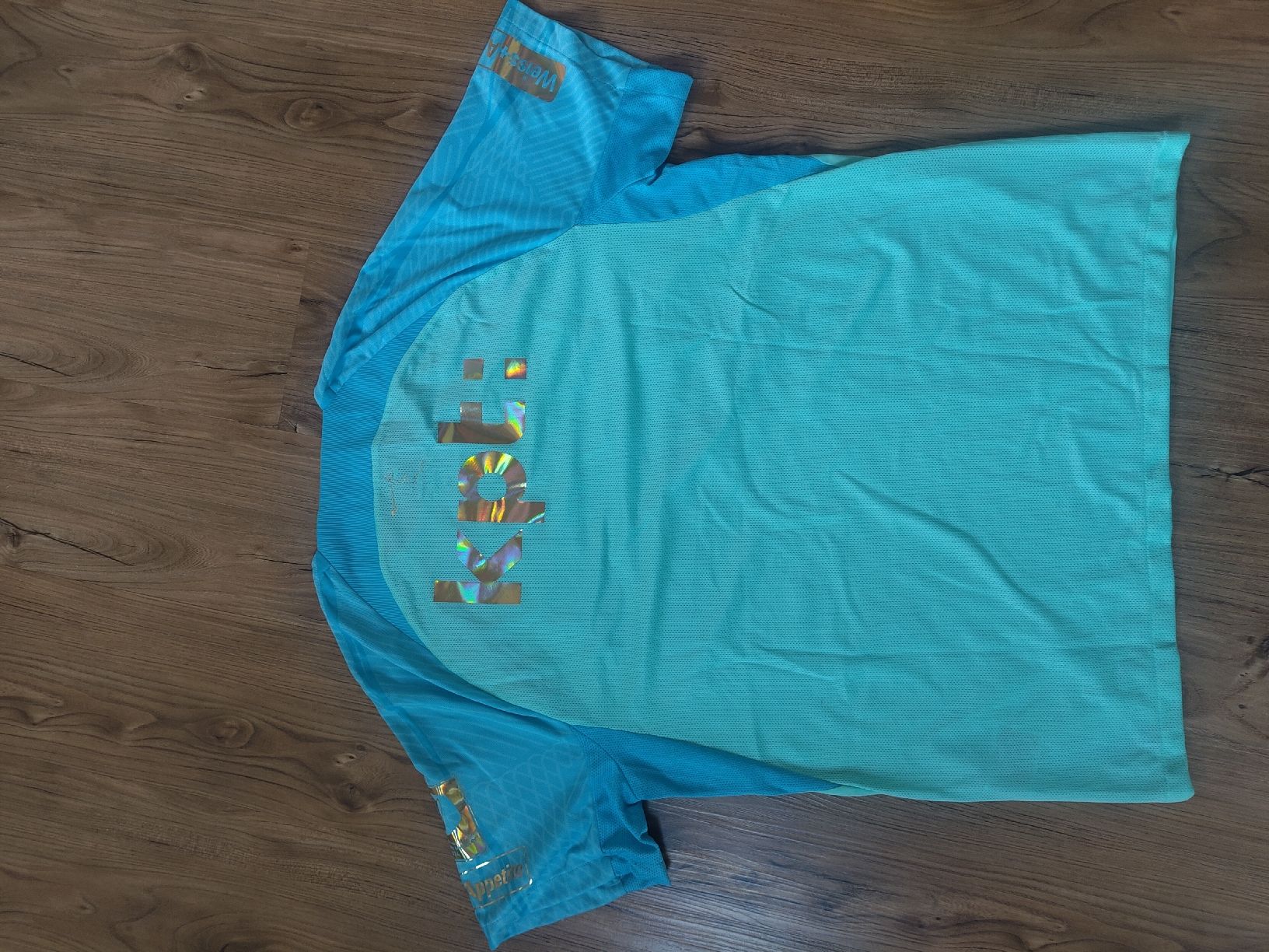 Canottiere & Pantaloni: YB trikot Aare edition XL  – Usato da Schalunen venduto da Redforman13 1