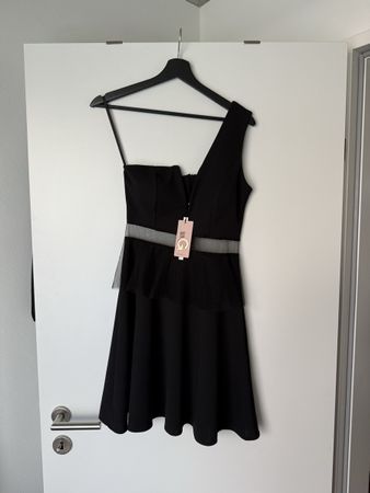 NEU ungetragenes Wal G Kleid one shoulder