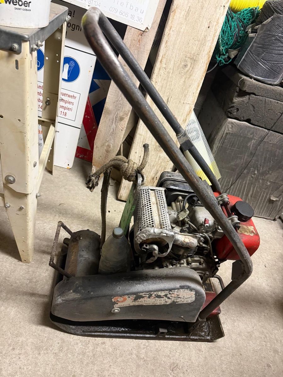 Tutte le macchine: Delmag Stampfer – Usato da Brig venduto da fat_5hp8