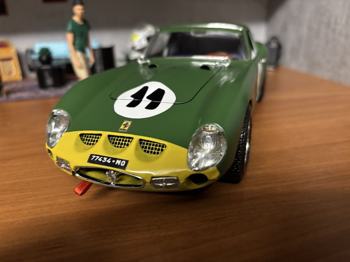 Ferrari Modellini d'auto: 1:18 Ferrari 250 GTO  – Nuovo (secondo la descrizione) da Frutigen venduto da Philippe_jsp 6