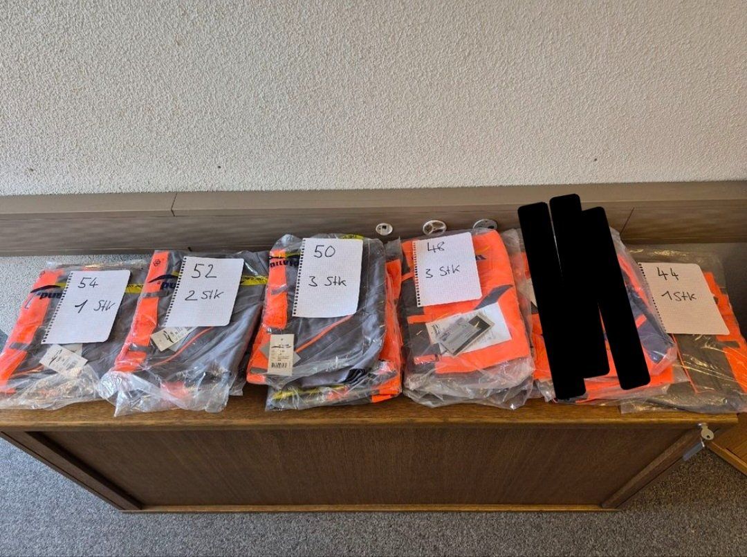 Pantaloni: Hosen (Wikland) – Nuovo (secondo la descrizione) da Teufenthal AG venduto da ChT. 3