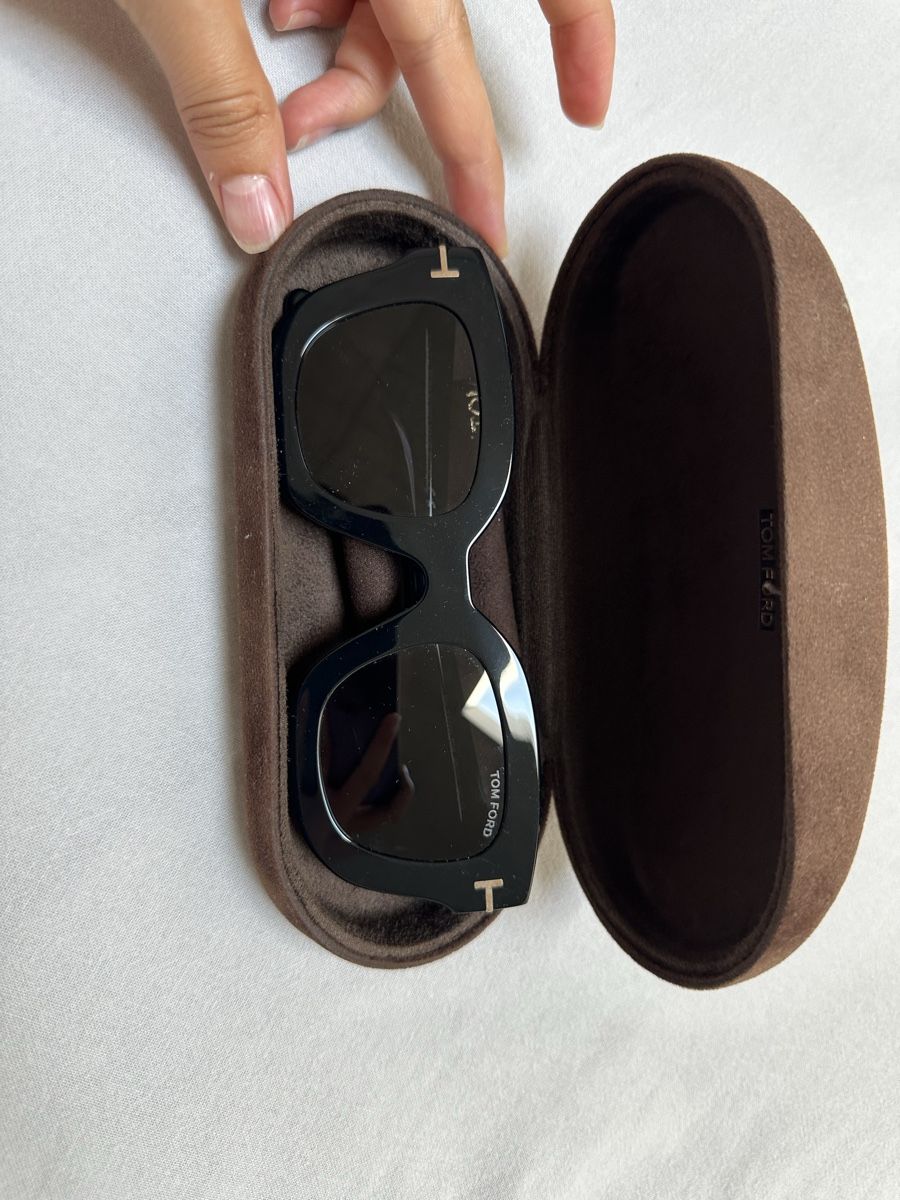 Tom Ford Brillen & Gläser: Tom Ford Sonnenbrille – Gebraucht aus Horn von iva_gc6d