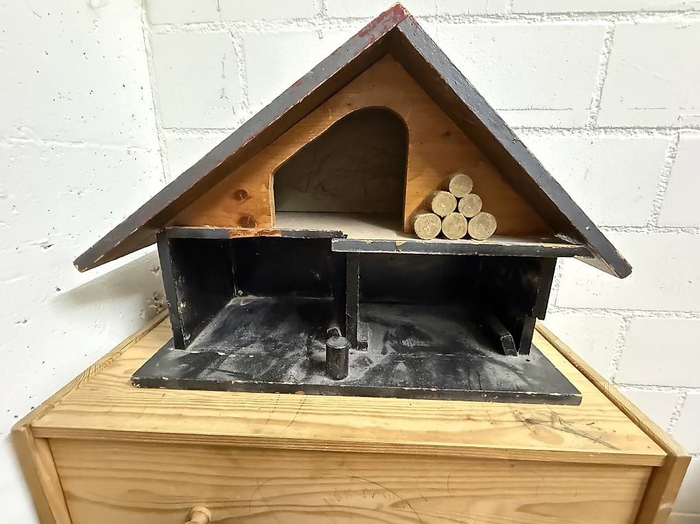 Puppenhäuser & -möbel: Puppenhaus – Gebraucht aus Langnau am Albis von shukiBuki