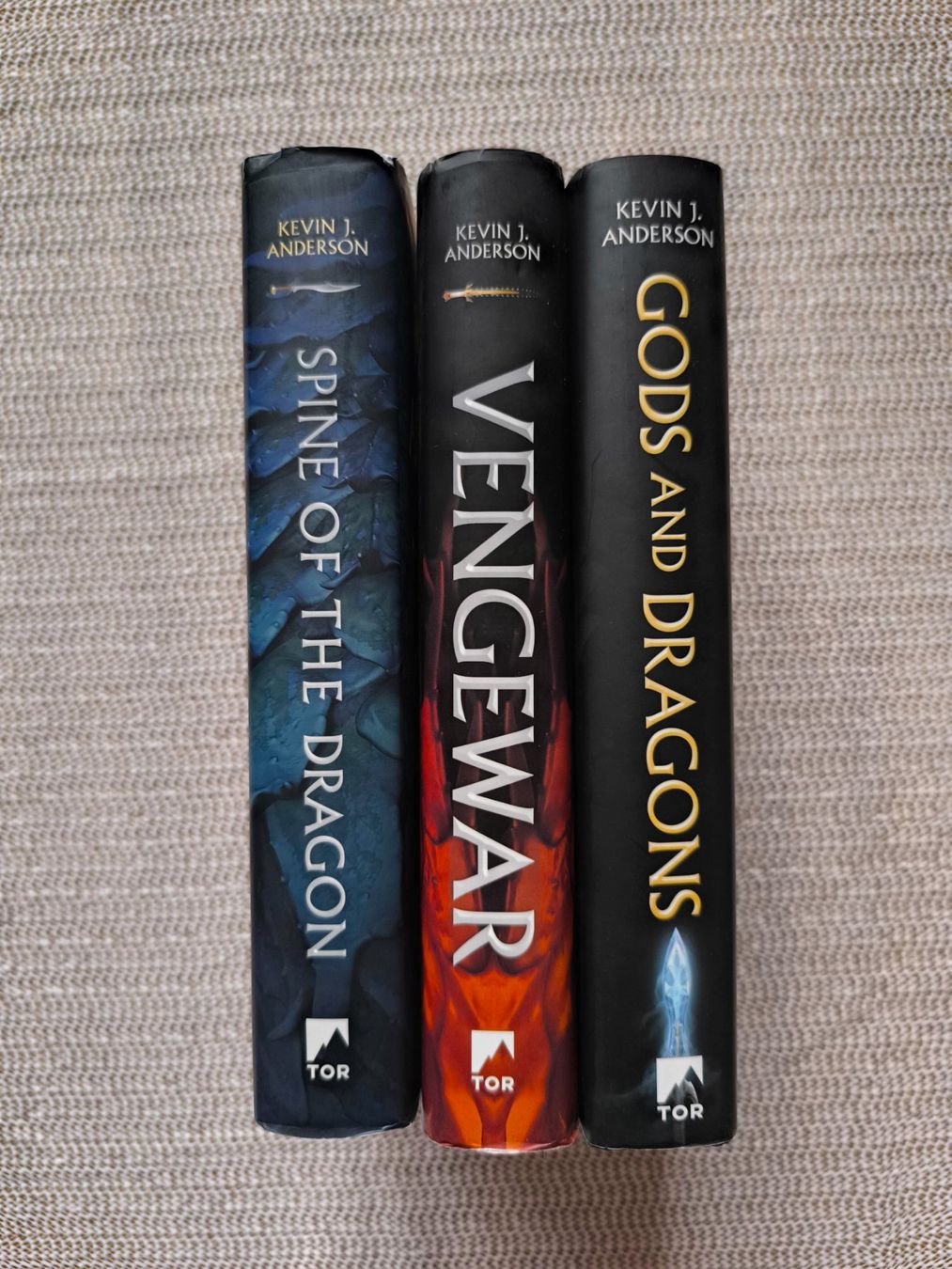 Bücher: Wake the Dragon Buch-Trilogie mit Autorenautogramm – Neu (gemäss Beschreibung) aus Oberwil i. S. von Smilijoe 1