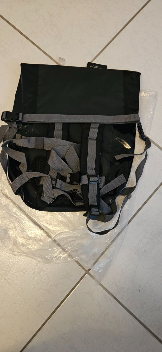 Zaini: Büse Rucksack 30 l – Nuovo (secondo la descrizione) da Wohlen AG venduto da france19m 2