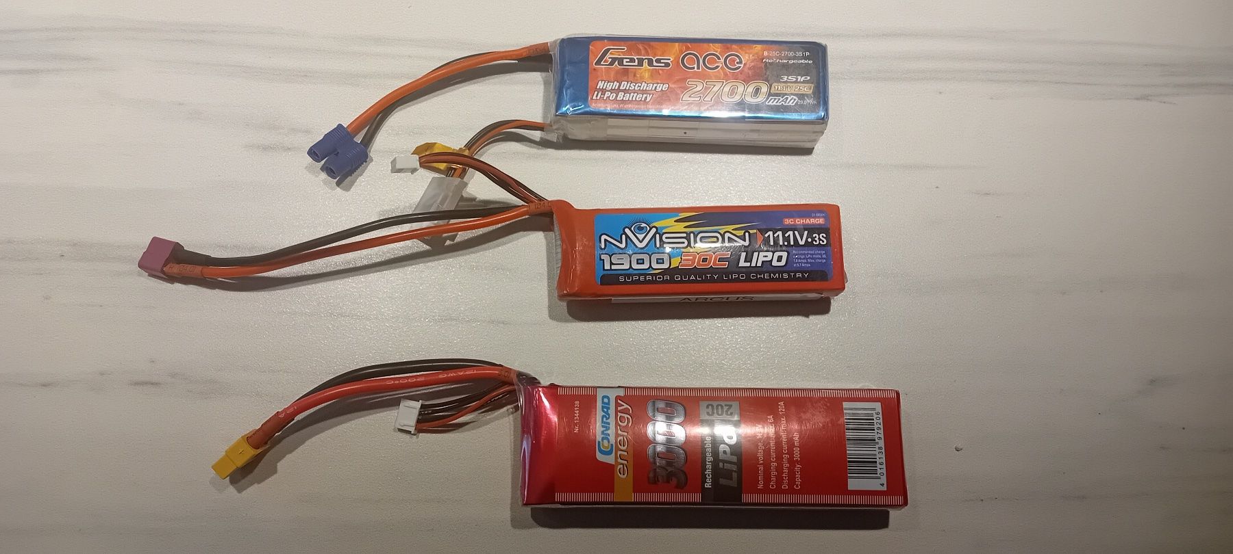 Akkus, Ladegeräte & Netzgeräte: 3 LiPo Akkus – Gebraucht aus Hombrechtikon von kialani