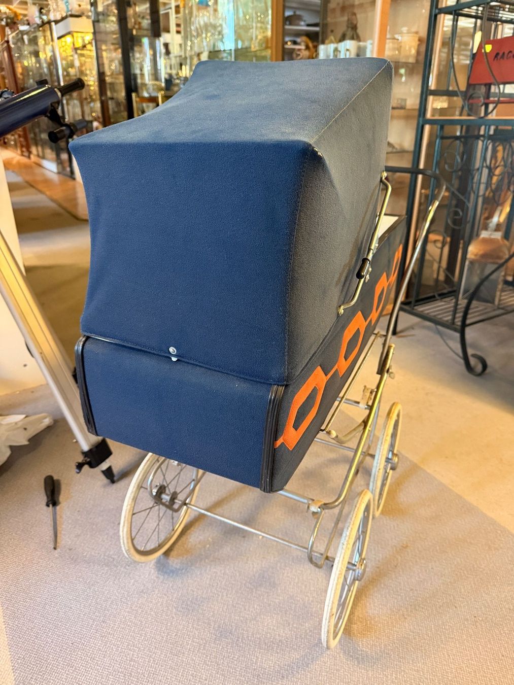 Carrozzine: Poussette ancienne 1, vintage – Usato da St-Maurice venduto da antikdestok 5