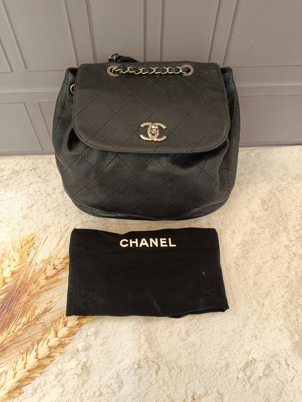 Chanel Rucksäcke: Chanel Backpack Authentic – Gebraucht aus Zürich von RoastedCocoNut