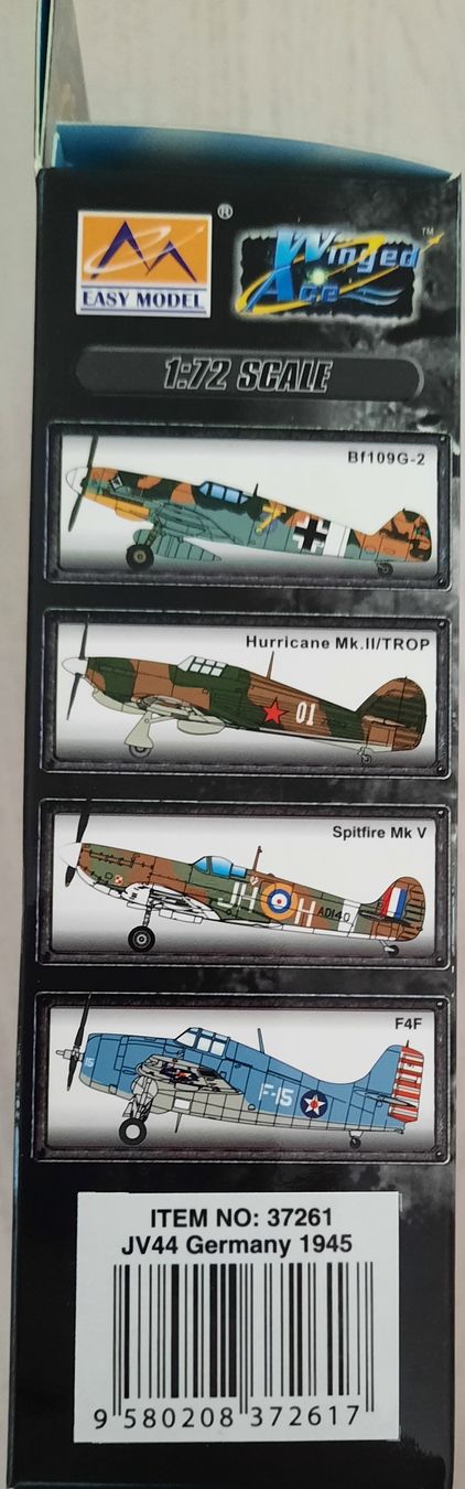 Kits de montage: FW190D-9 Dora – Neuf avec emballage d'origine à Engelburg par Clictop 2