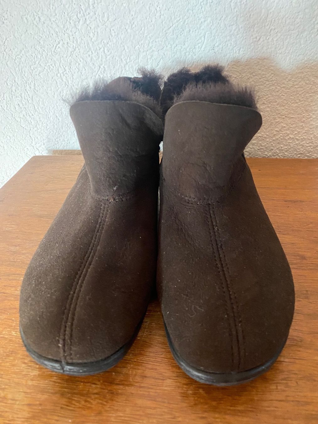 Scarpe da donna: Stiefelette aus echtem Lammfell Gr. 39 – Nuovo (secondo la descrizione) da Uerikon venduto da Vonkamo 2