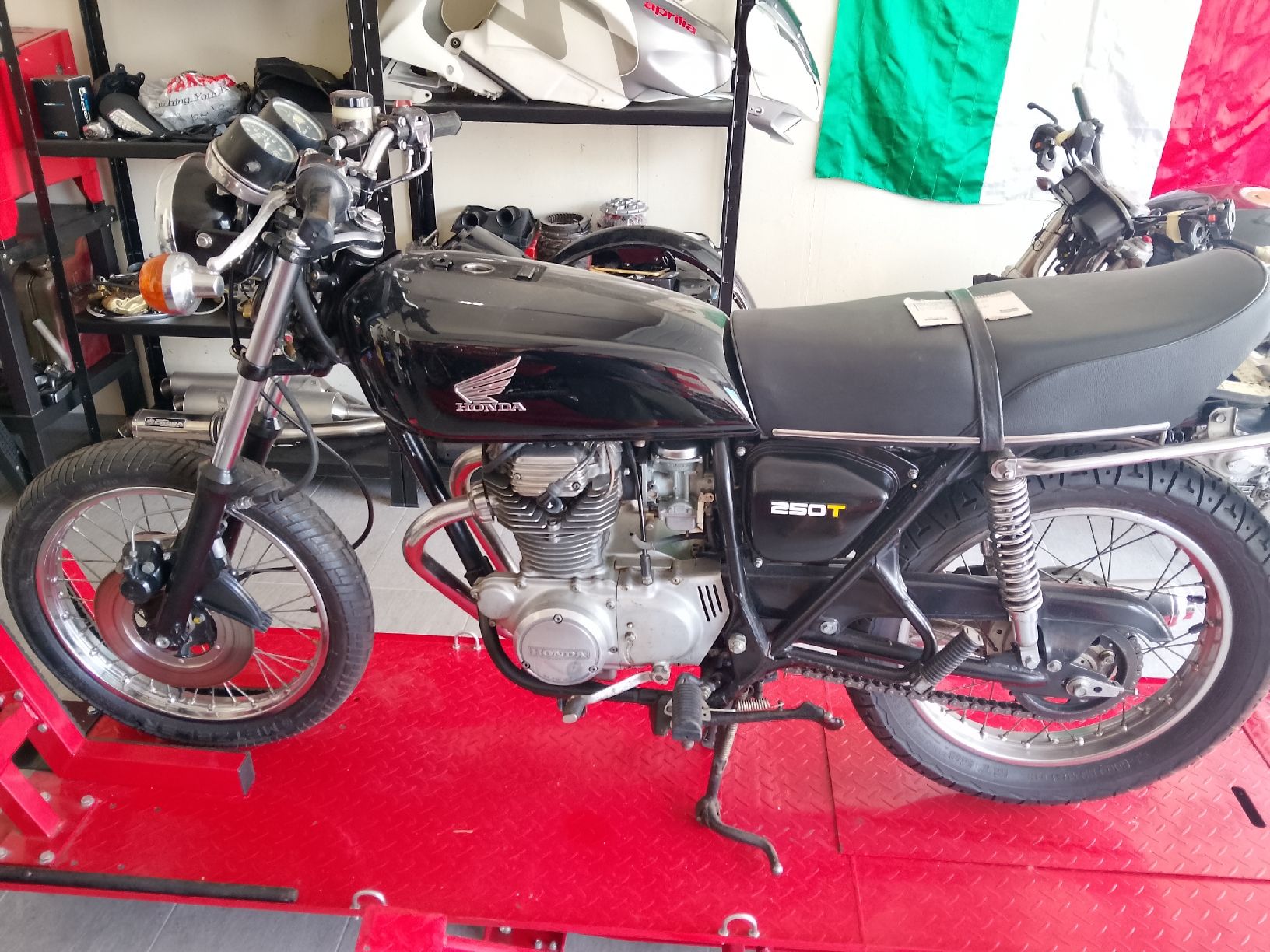 Strasse: Honda CJ 250T – Defekt aus Däniken SO von officina82