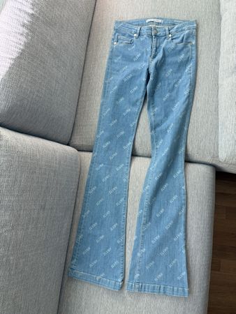 Silvian Heach jeans like new! (size 26 / S)