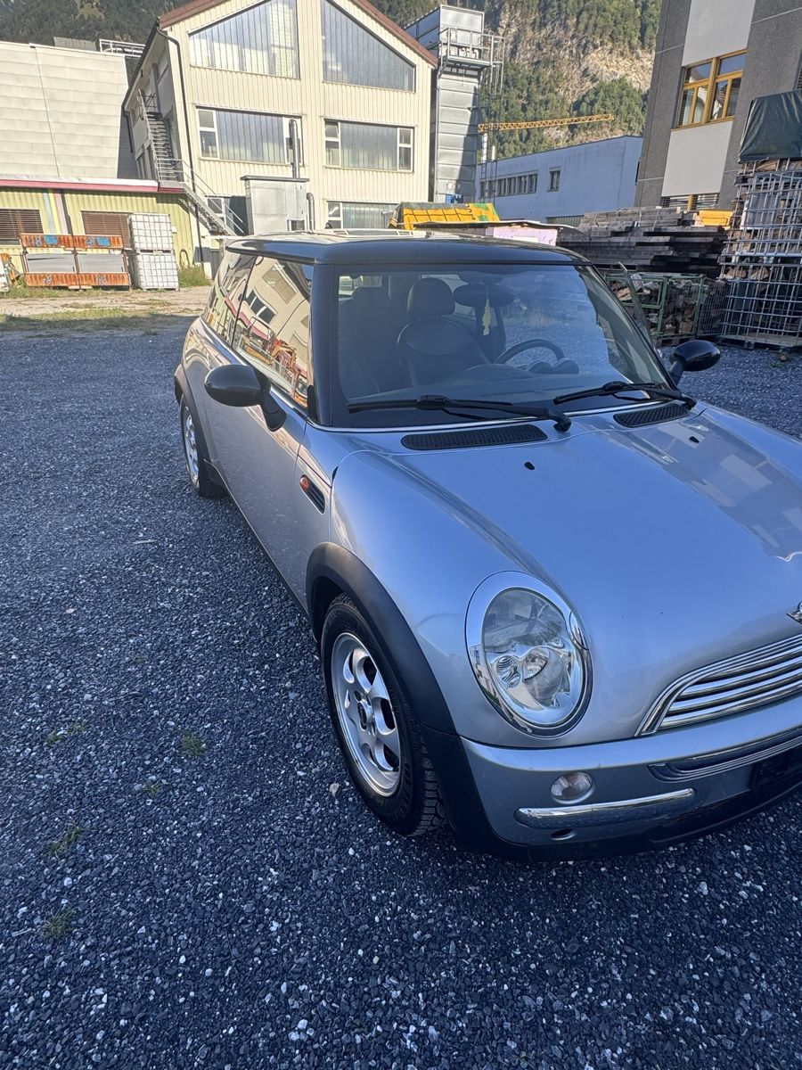 Mini Automobili: Mini Cooper one – Usato da Trübbach venduto da nic_hgn9