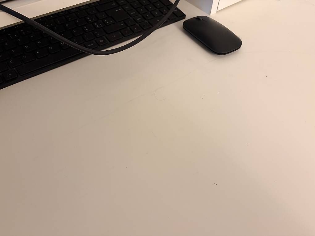 Scrivanie: Schreibtisch mit Stuhl – Usato da Zürich venduto da Sandraastoll 4