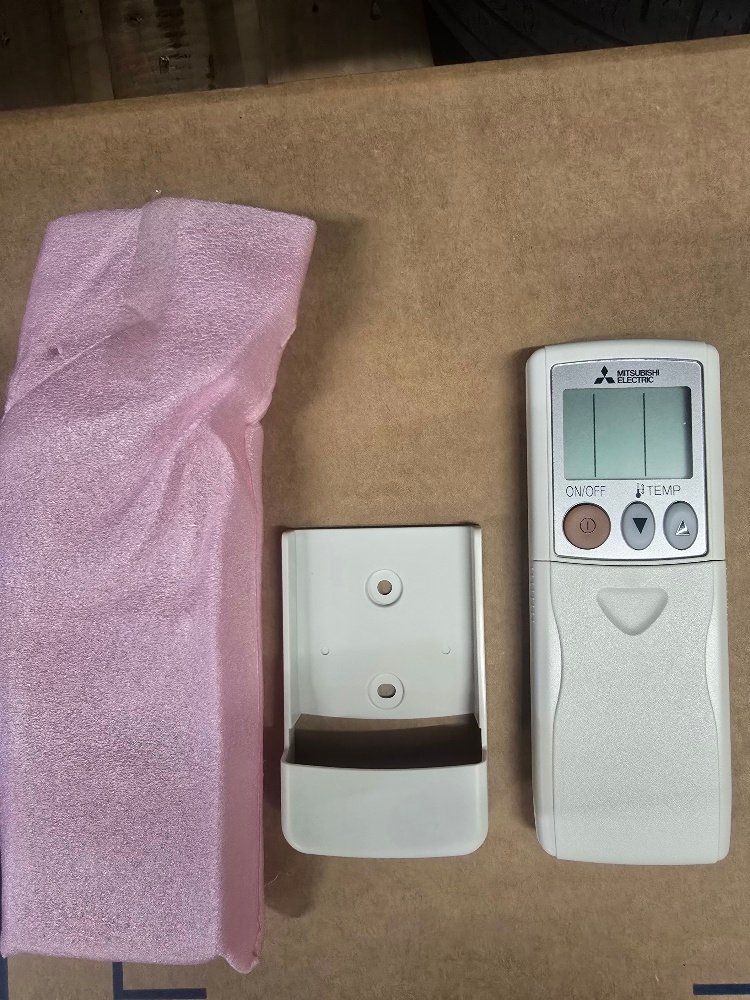 Telecomandi: Mitsubishi 002CP E17489426 Remote Controller – Usato da Aadorf venduto da 8355aadorf