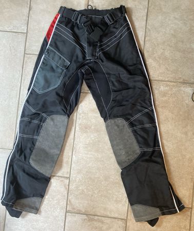 Husqvarna Motorsport  Enduro Hose schwarz rot Gr. S/30 neu