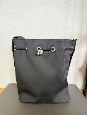 Lacoste Beuteltasche schwarz Damen guter Zustand