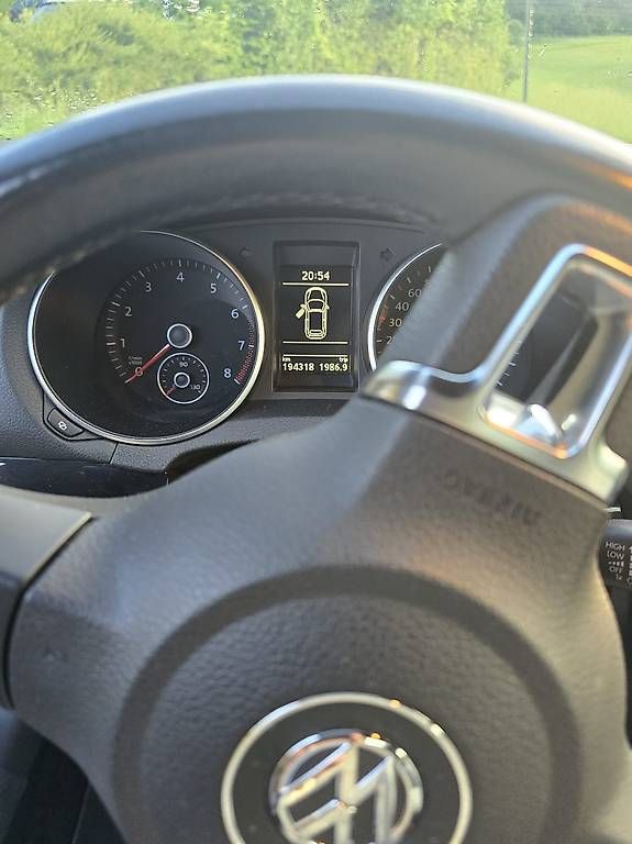 Autos: VW Golf Cabrio 1.4 TSI DSG – Gebraucht aus Derendingen von nic_y7cq 4