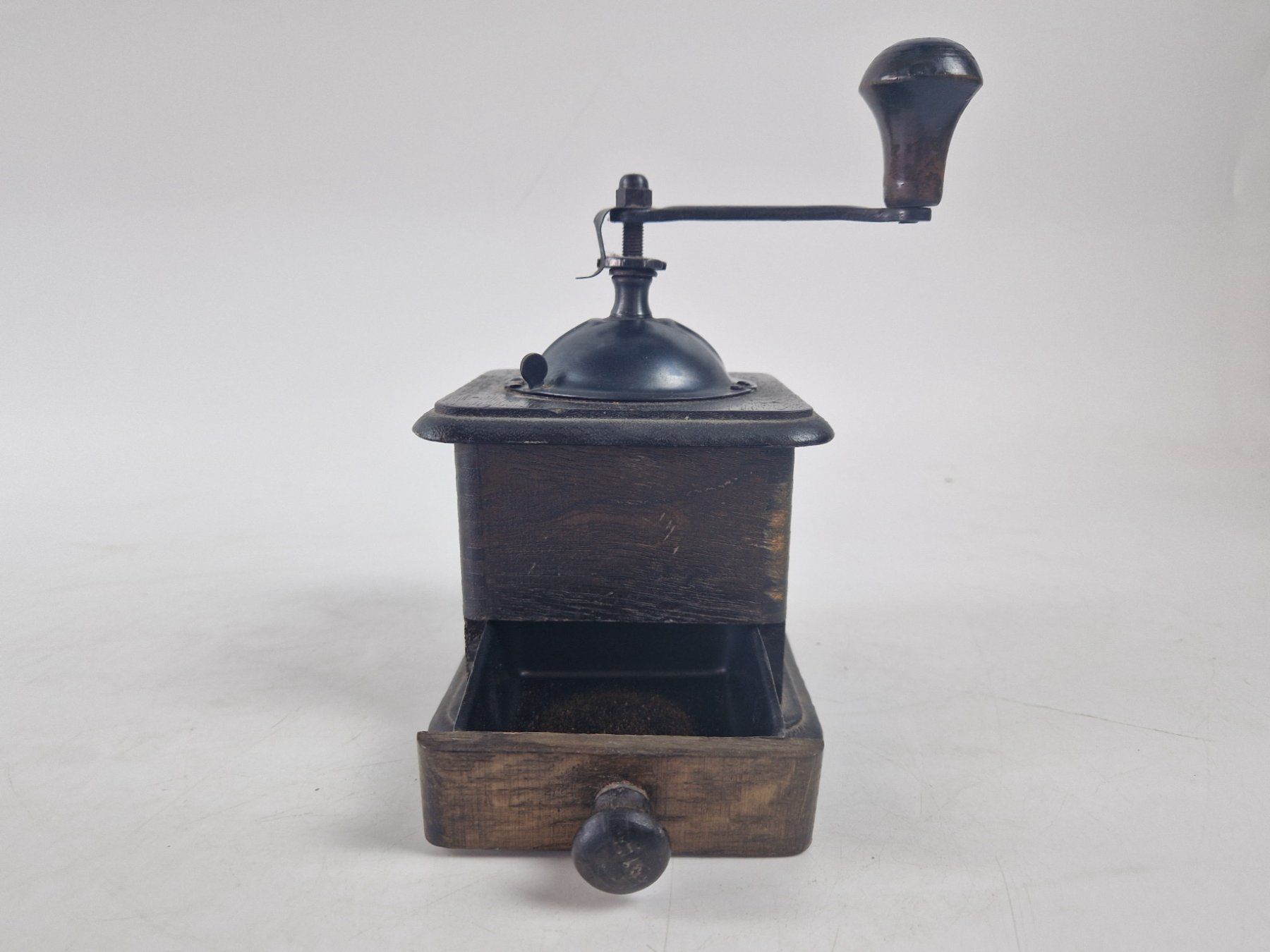 Elettrodomestici da cucina: TRE SPADE Kaffeemühle Vintage – Usato da Muhen venduto da Restwert_Muhen 4