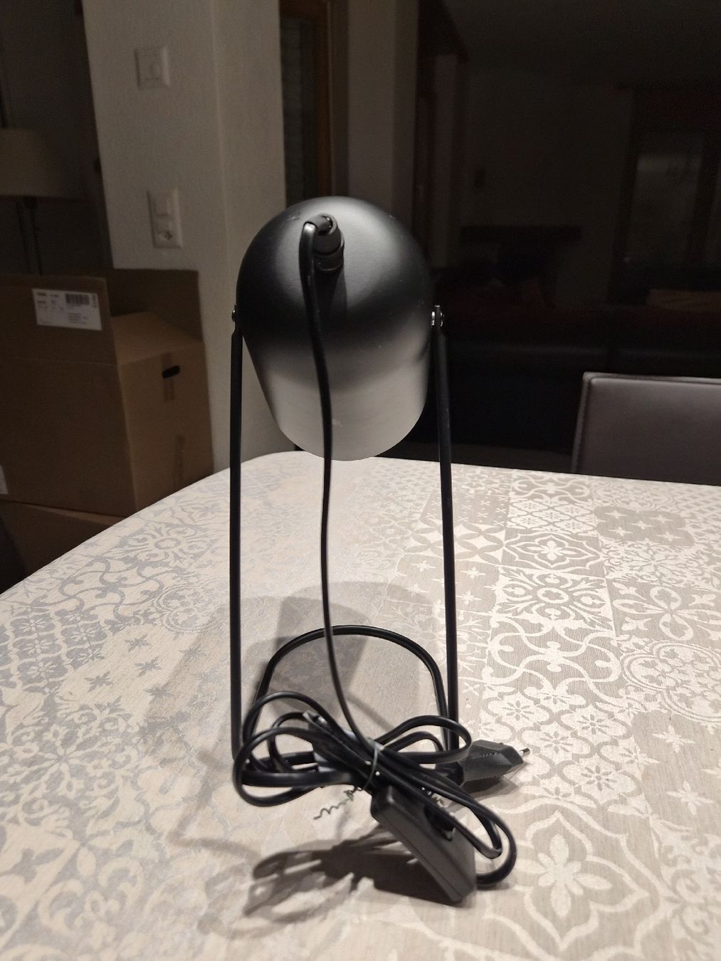 Lampen: Lampe de bureau noire, design moderne - – Gebraucht aus Avry-sur-Matran von cec_nhz8 4
