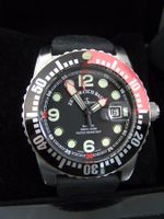 Neue Airplane Diver Automatic Numbers, black/red