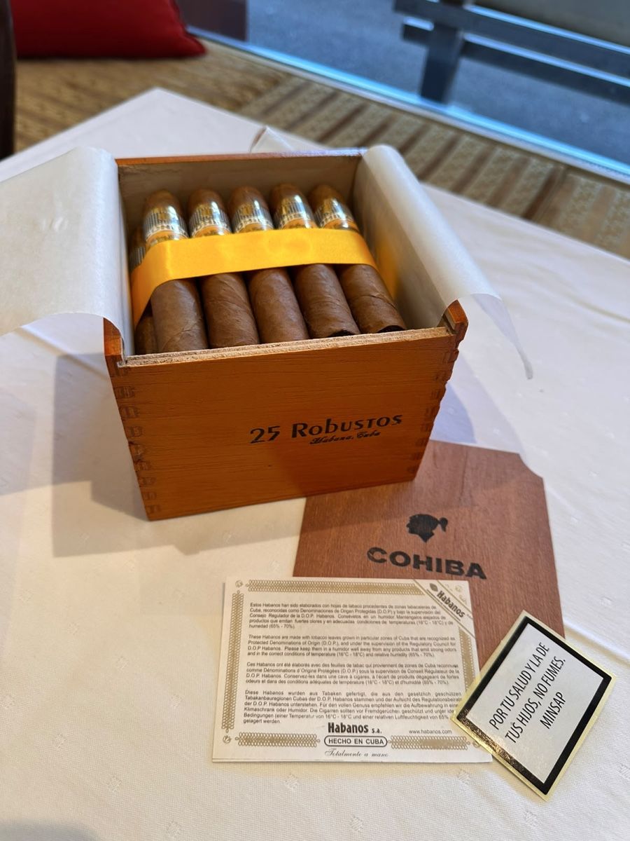 Cohiba Cigares: Cohiba Zigarren  – Neuf avec emballage d'origine à Rapperswil SG par mister_d 1