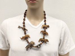 Halskette mit Tieren (Safari)