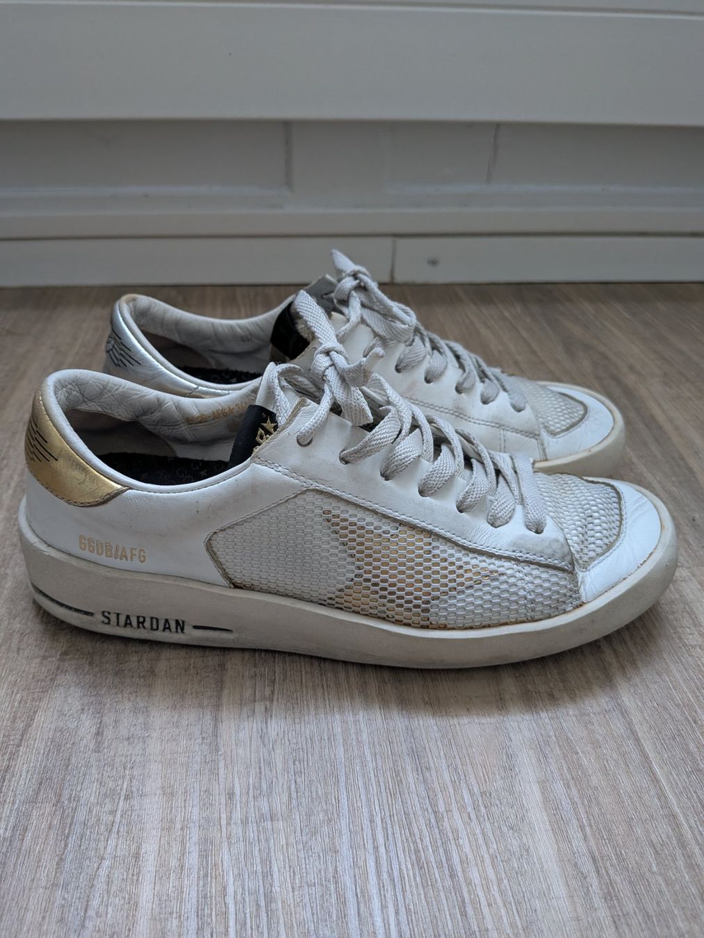 Golden Goose Damenschuhe: Golden Goose 37 – Gebraucht aus Langnau am Albis von Ramuce