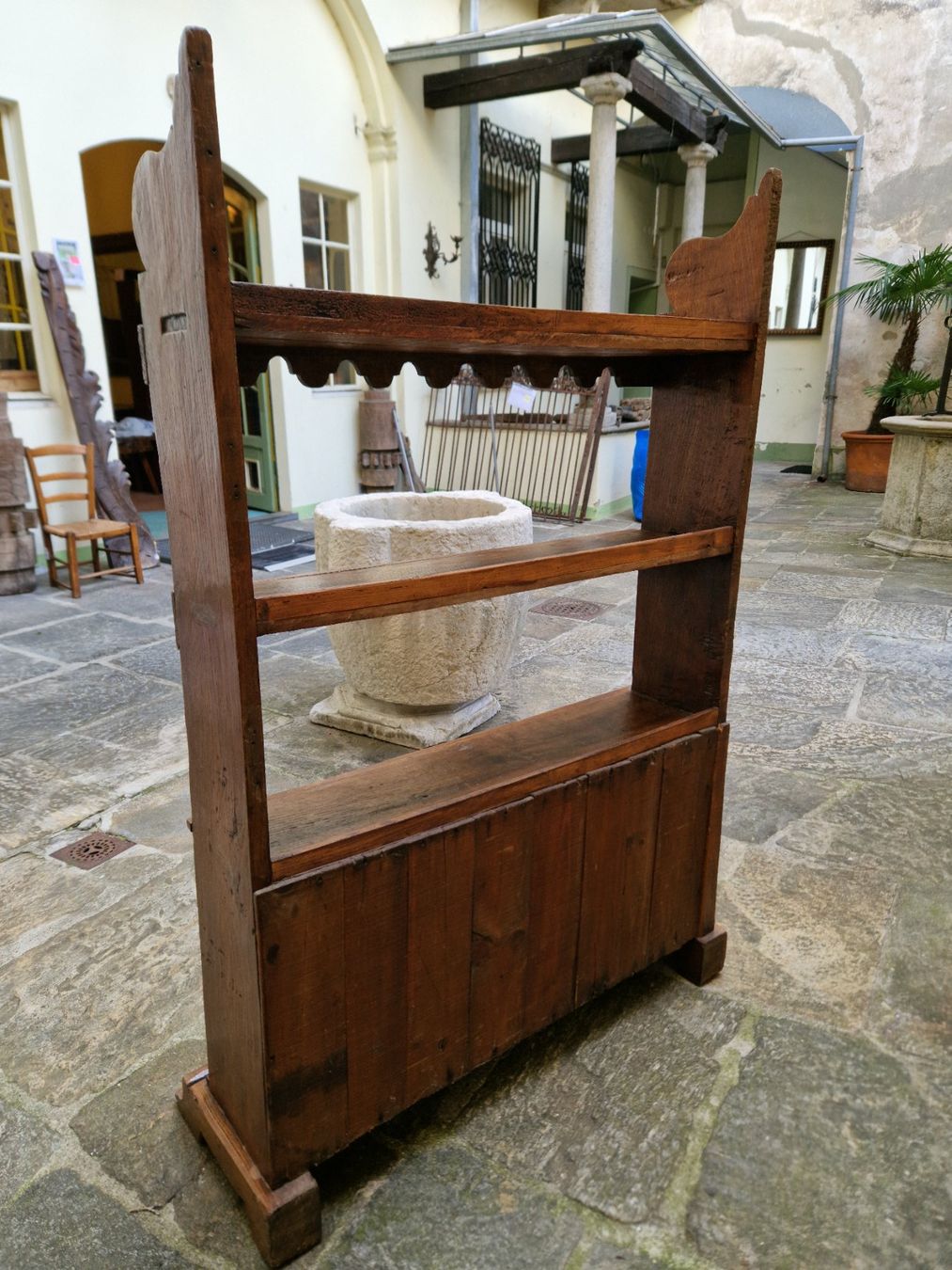Scaffali: Antik Bücherregal aus Eiche. – Usato da Locarno venduto da BellTicino 4
