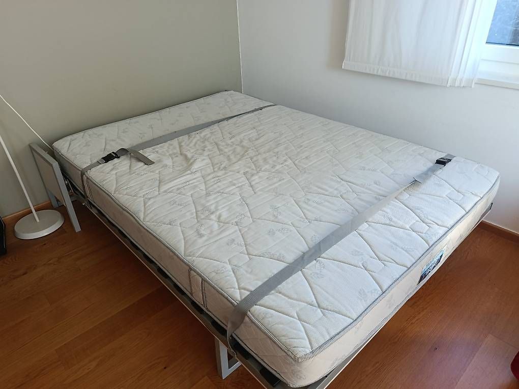 Letti: Letto a muro – Usato da Sorengo venduto da Te_da