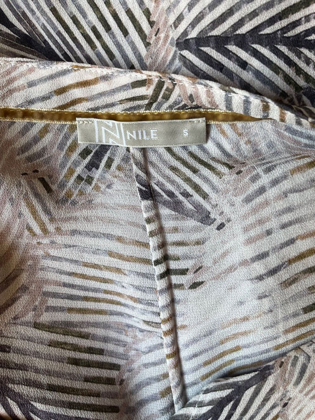 Nile Vestiti: Robe neuve Nile, taille S – Nuovo (secondo la descrizione) da Vevey venduto da chr_5pvx 4