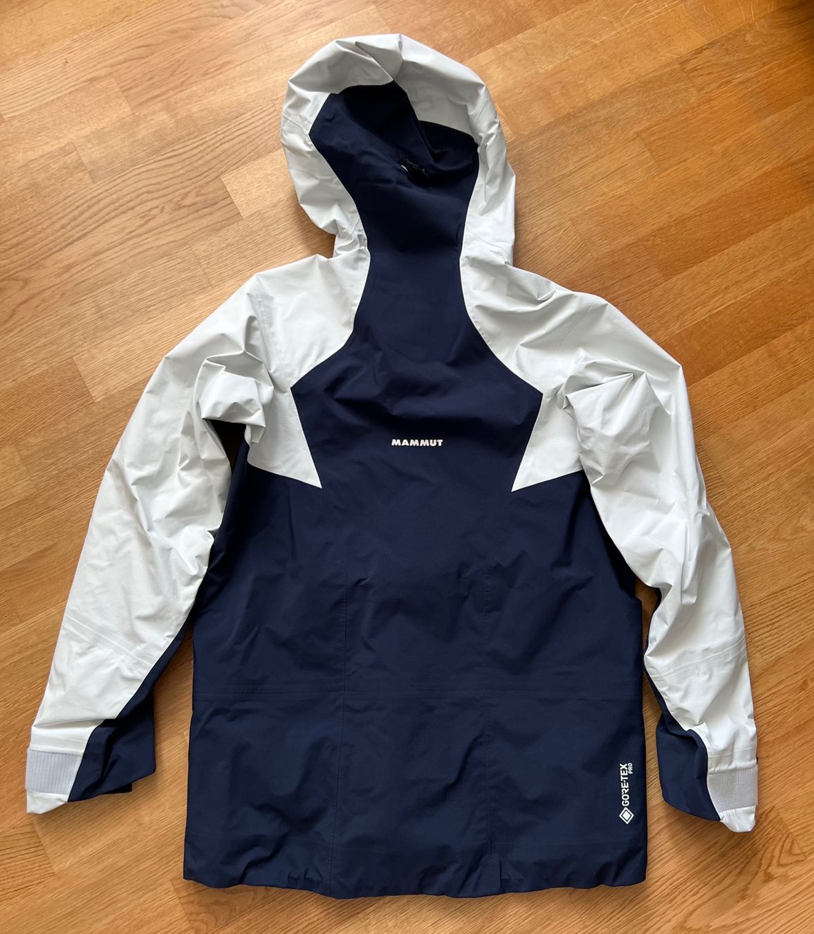Mammut Giacche: MAMMUT - La Liste Pro Jacket – NP: CHF 899.- !!! – Nuovo (secondo la descrizione) da Winterthur venduto da clinius 1