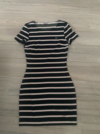 TOMMY JEANS Kleid gestreift schwarz/weiss/rosa Gr. S