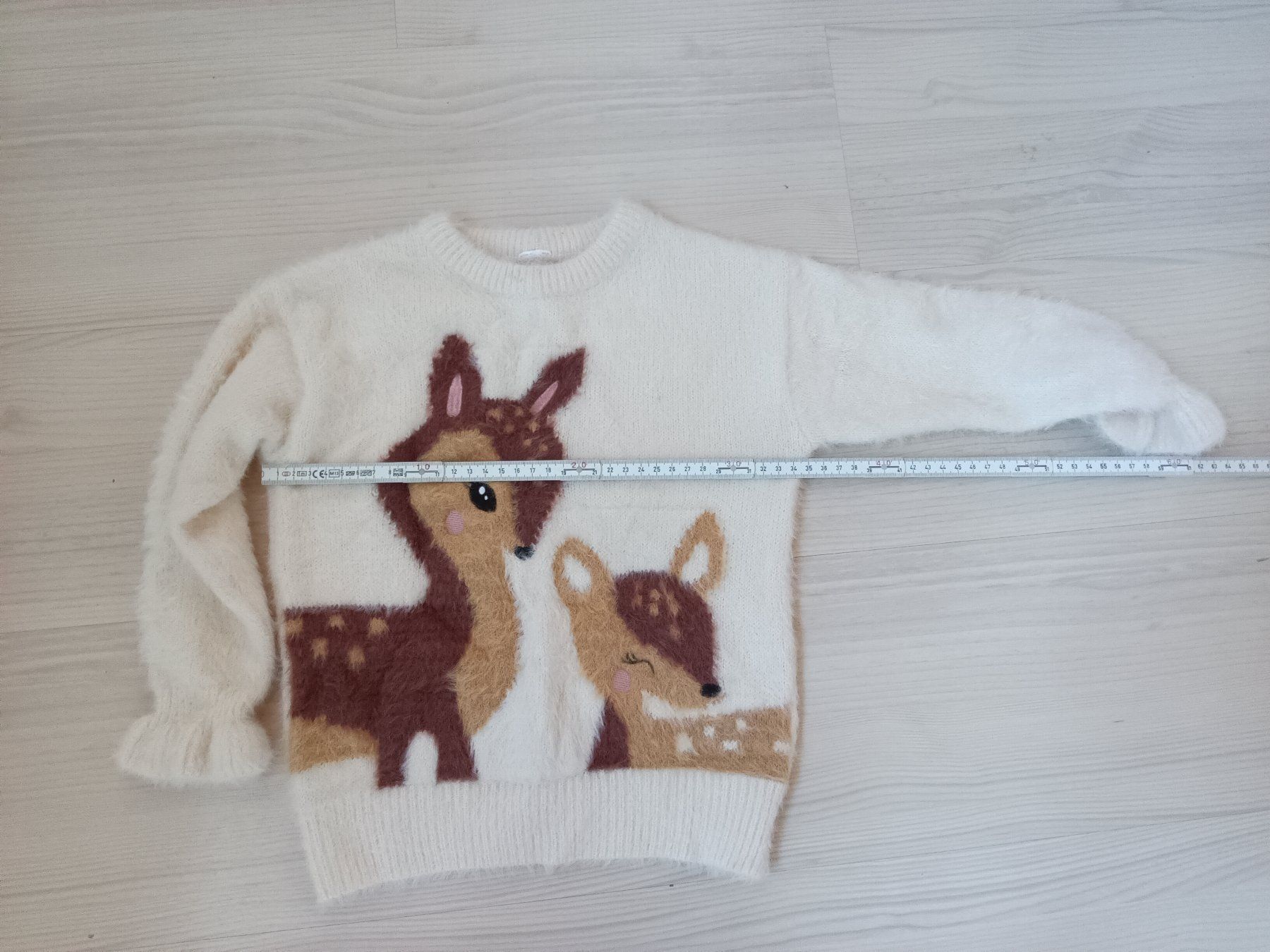 Pullover & Sweatshirts: Süsser Mädchenpulli mit Rehmotiv ca. Gr. 98/104 – Gebraucht aus Horn von Corazon15