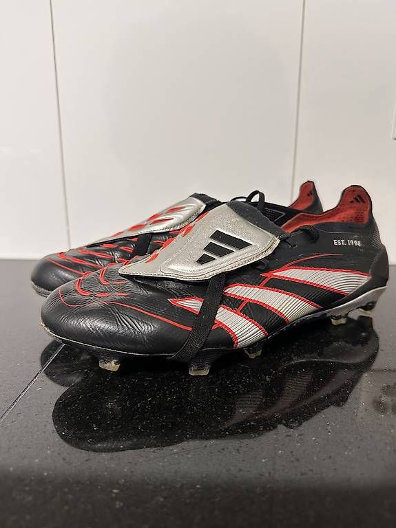 Chaussures hommes: Adidas Predator FT Leder Gr. 45 1/3 – D'occasion à Liestal par Voiitex